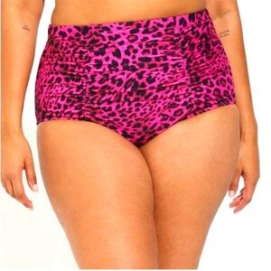 TORRID Pink Leopard Ruched Swim Bottom - Size 3 EUC